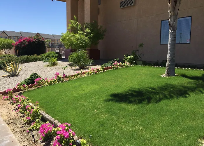Days By Wyndham Hotel Yuma