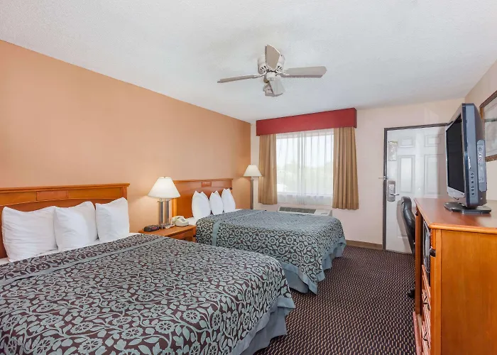 Days By Wyndham Hotel